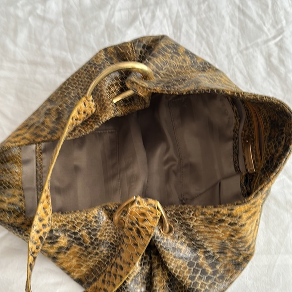 Antonio Melanin faux snake skin bag - Picture 4 of 7